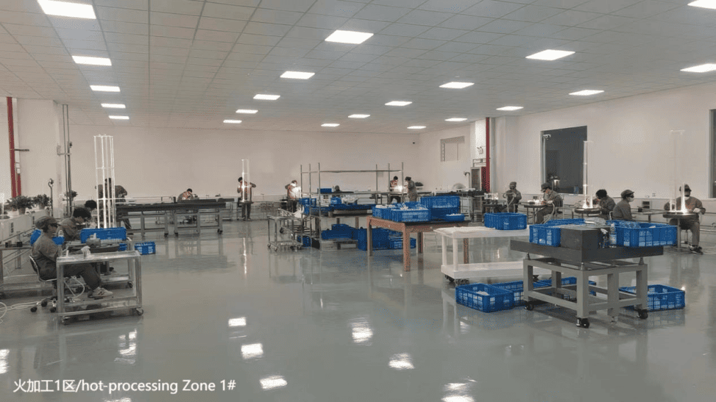 Semiconductor quartz hot-processing zone